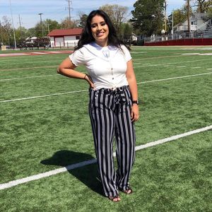 Meet your Posher, Mireya